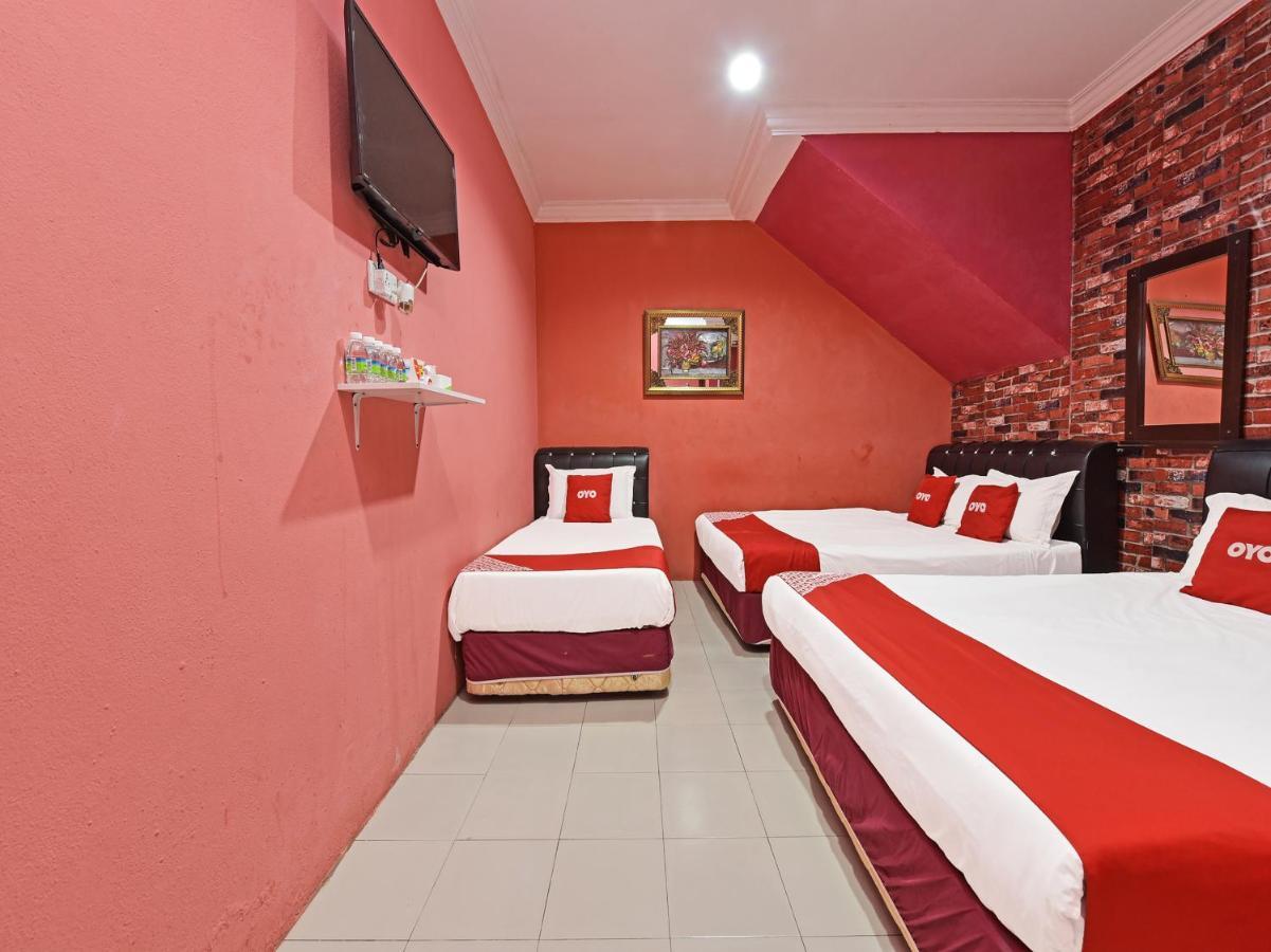 Oyo 89498 Sri Seroja Inn Budget Hotel Kota Bharu Buitenkant foto