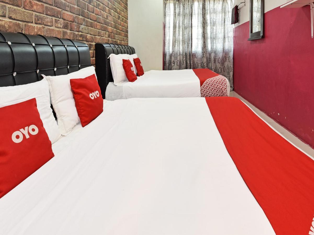 Oyo 89498 Sri Seroja Inn Budget Hotel Kota Bharu Buitenkant foto