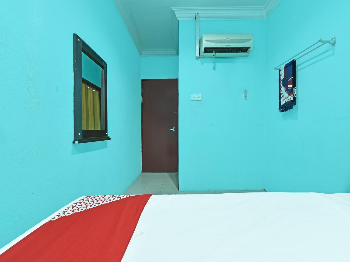 Oyo 89498 Sri Seroja Inn Budget Hotel Kota Bharu Buitenkant foto